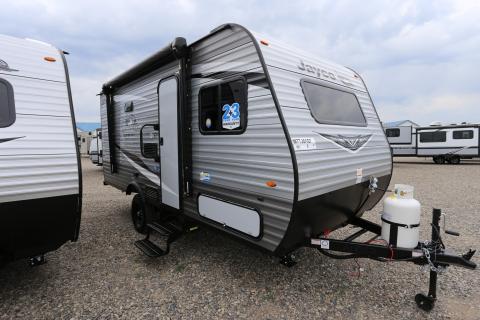 RV exterior photo